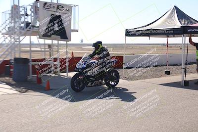 media/Nov-03-2025-Lets Ride (Mon) [[4d74c1c4d3]]/A Group/Grid/